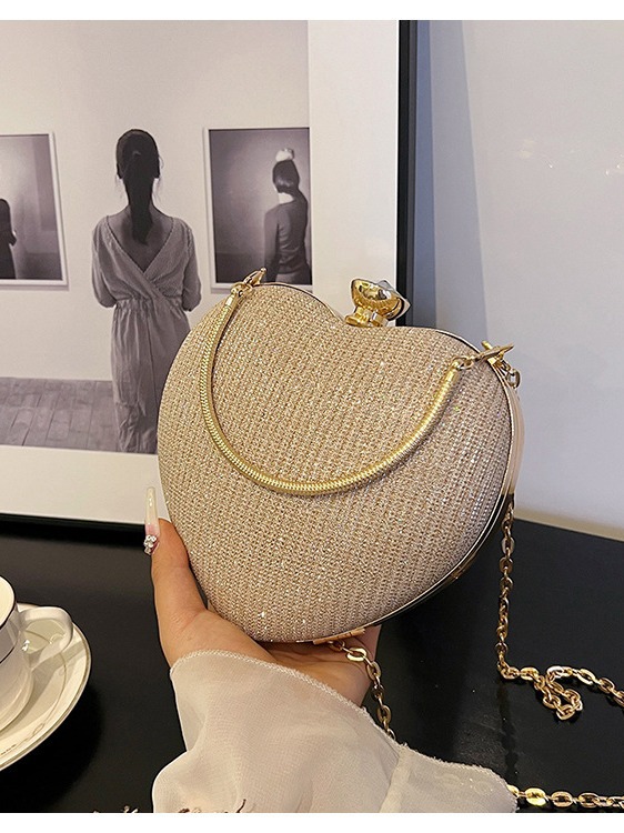 New Classy Dinner Banquet Bag Texture Cute Heart-shaped Small Bag Versatile Chain Bag Dinner Bag Manufacturer