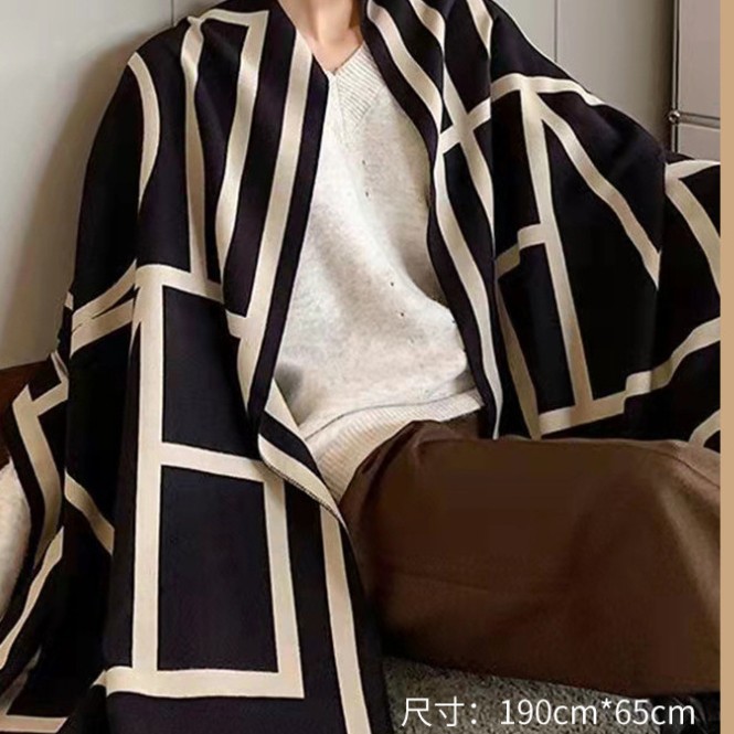 Vintage Jacquard Cashmere Tassel Scarf Autumn and Winter Decorative Air Conditioning Shawl All-match Thickened Warm Scarf