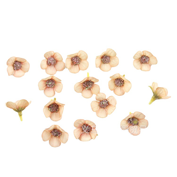 New small Daisy 2.5cm wedding decoration silk cloth flower head material simulation flower clothing wreath creative small flowers