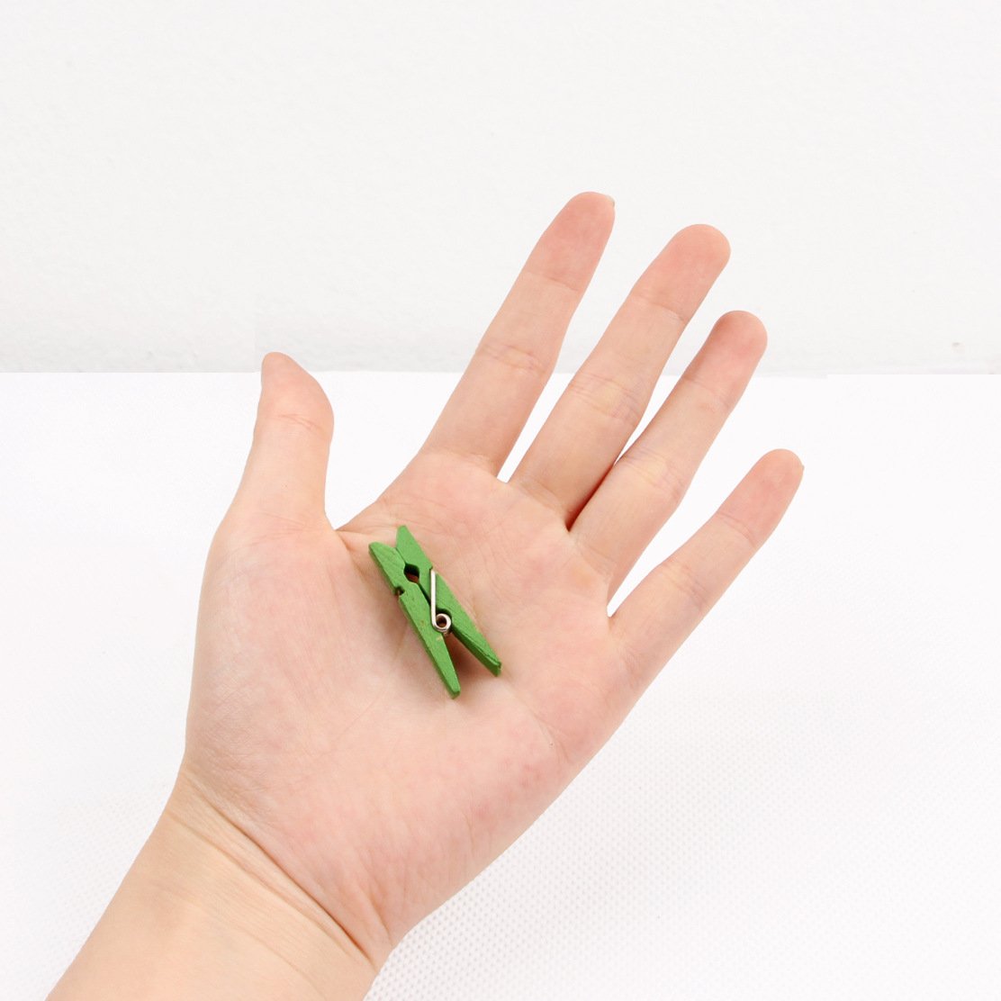 Colorful Cute Wooden Clips 3.5X0.7Cm Hemp Rope Decorative Photo Clips Cute Home