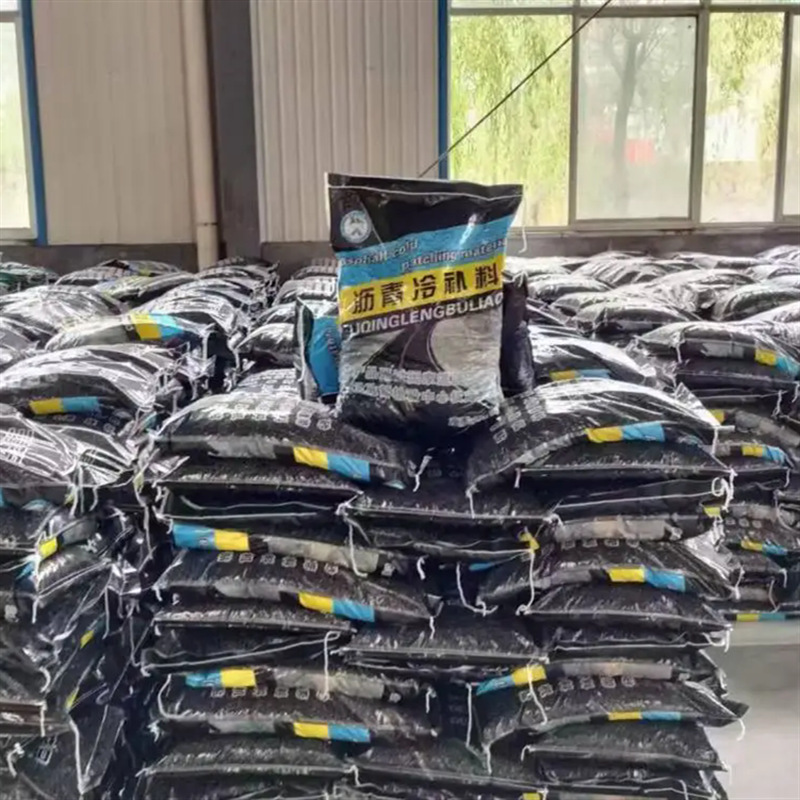 Factory-Stock Asphalt Cold Patch Material for Repairing Potholes and Ditches, Oil-Based, Ready to Use Upon Opening the Bag, Immediate Re-Opening of Traffic