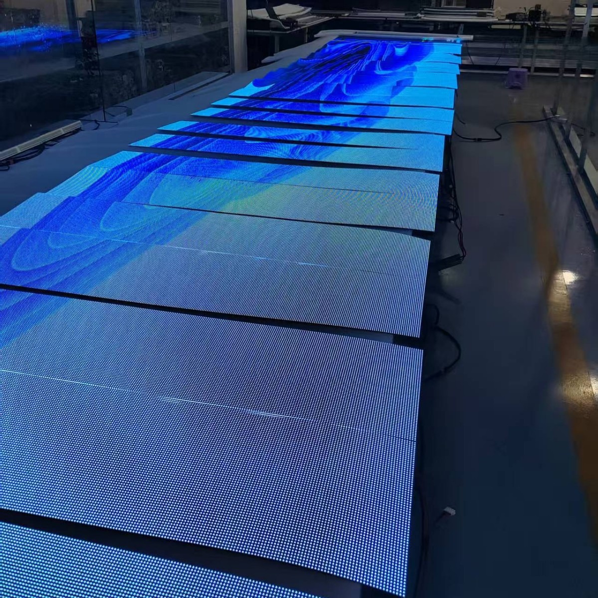 Directly Supplied from the Source Factory, Novel and Popular High-Definition Ultra-Large Screen Led Advertising Screen Holographic Display