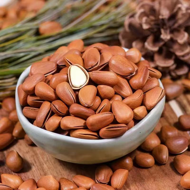 Wholesale of Extra-Large Northeast Specialty Pine Nuts, Fresh Nuts 500g Snacks, New Year Goods Northeast Pine Nuts