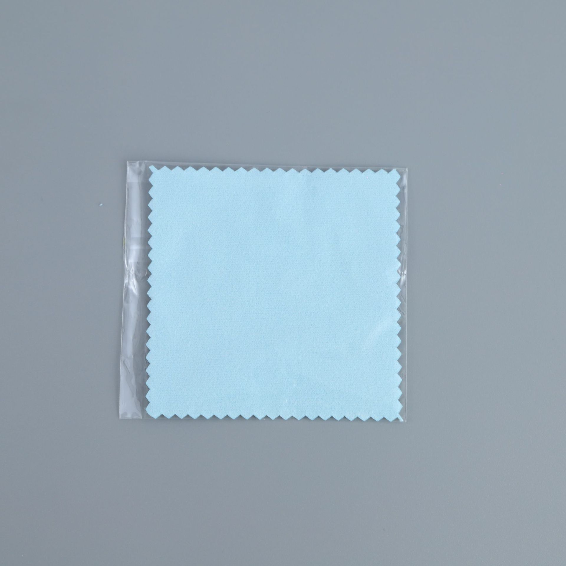 8*8Opp Bag Individually Packaged Microfiber Double-Sided Velvet Silver Polishing Cloth Wholesale
