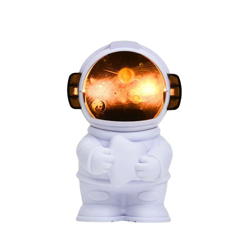 New Astronaut USB Humidifier Home Office Bedroom Car Air Aromatherapy Machine Mini Humidifier Wholesale