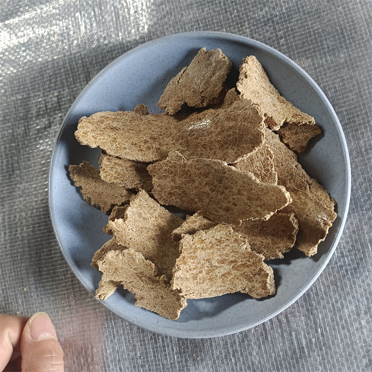 Spot Peanut Cake Peanut Bran Cow and Sheep Breeding Protein Feed Planting Fertilizer Good Palatability Large Quantity and Excellent Price