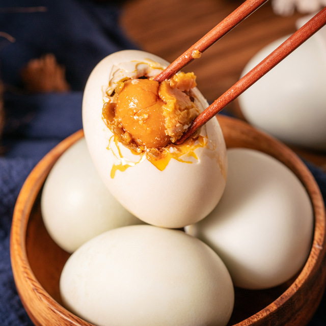 [Inquiry order to get samples] overflow fragrant salted egg duck egg salted duck egg wholesale factory direct delivery oil instant food Full box