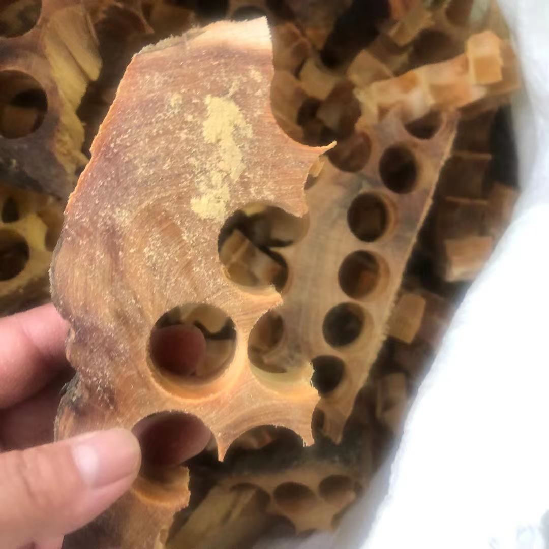 Taihang yabei Wood corner material old material powder smell spice beading beads corner wood log corner material weighing Jin