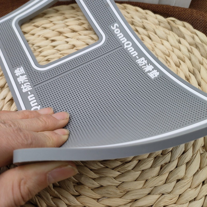 6mm thick 13x22cm mobile phone film anti-slip mat hollow tempered film Water gel film anti-slip film auxiliary tool