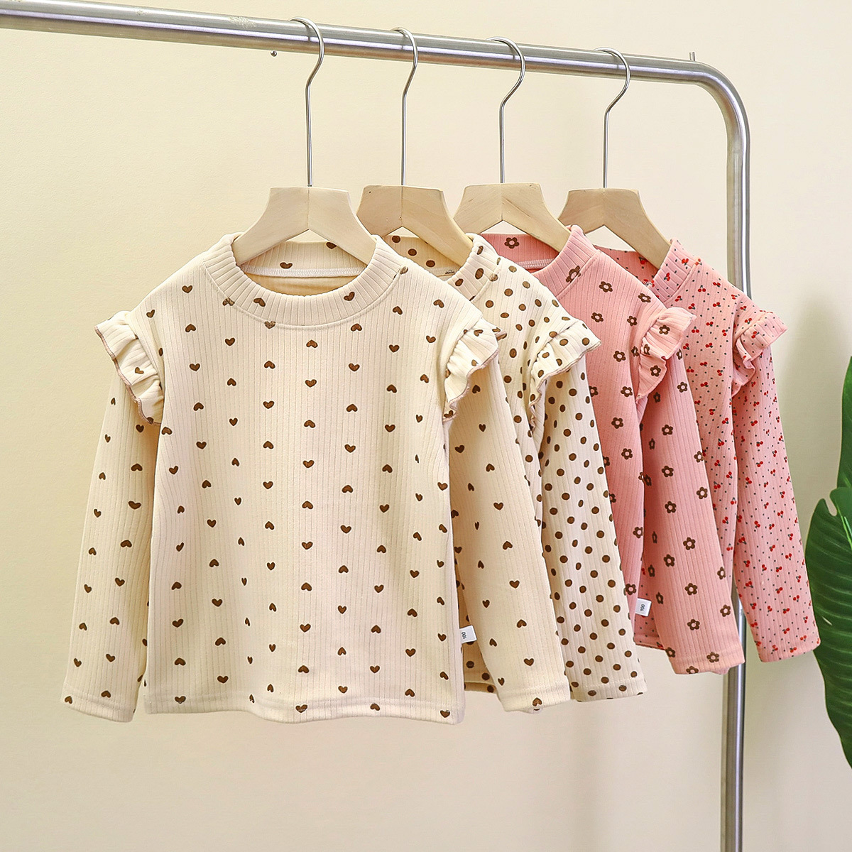 Girls Autum and Winter Floral Bottoming Shirt Girls Flying Sleeve Autum T-Shirt Little Girl Versatile Popular Flying Sleeve Bottoming Shirt