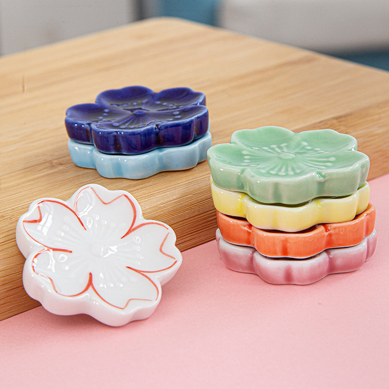 Plum Blossom Chopstick Holder suit