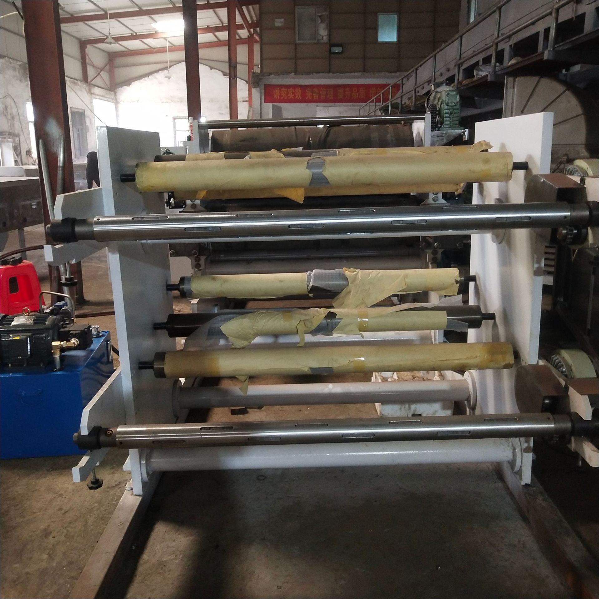 Molded Machine Manufacturer Reflective Material Laminating Machine Lattice Embossing Machine Reflective Film Material Heat Laminating Machine