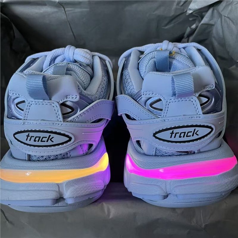 Чистые оригинальные оптовые кроссовки Paris 3Rd Generation Track3.0 с LED светом для мужчин и женщин