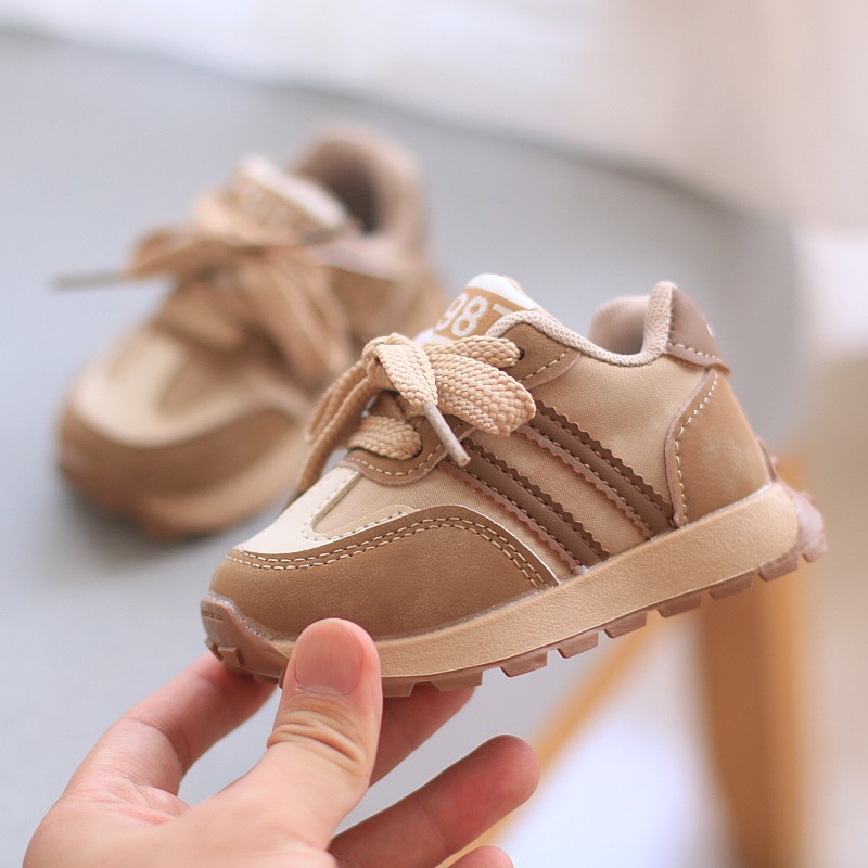 Baby Shoes Boys Toddler Shoes Spring and Autumn Soft Sole Girls' Non-slip Breathable Forrest Gump Shoes Children's Skate Shoes White Shoes