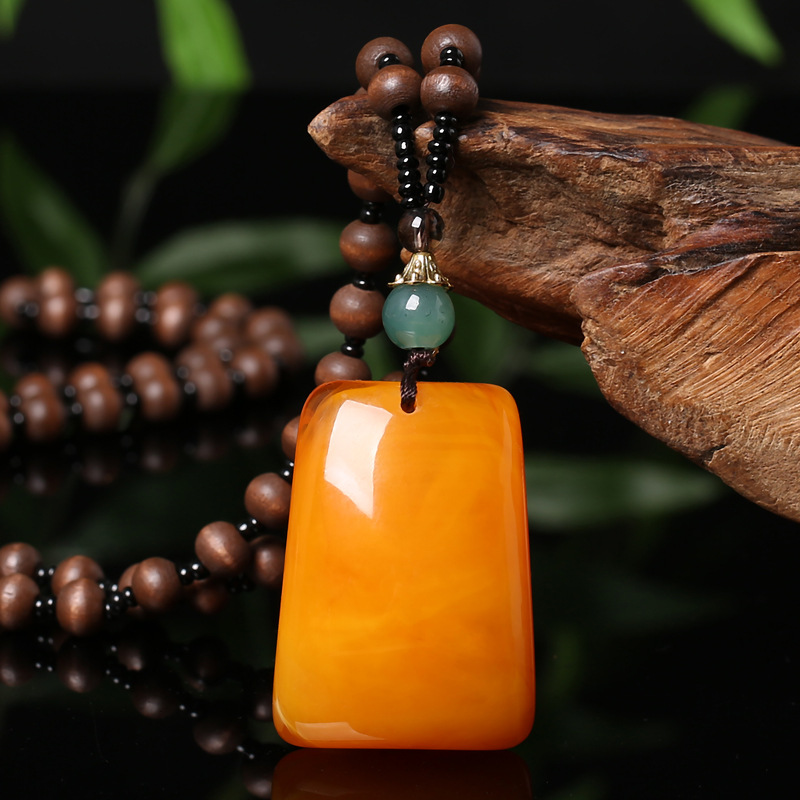 Beeswax pendant sweater chain necklace wholesale resin high sense National Wind live welfare will sell jewelry women