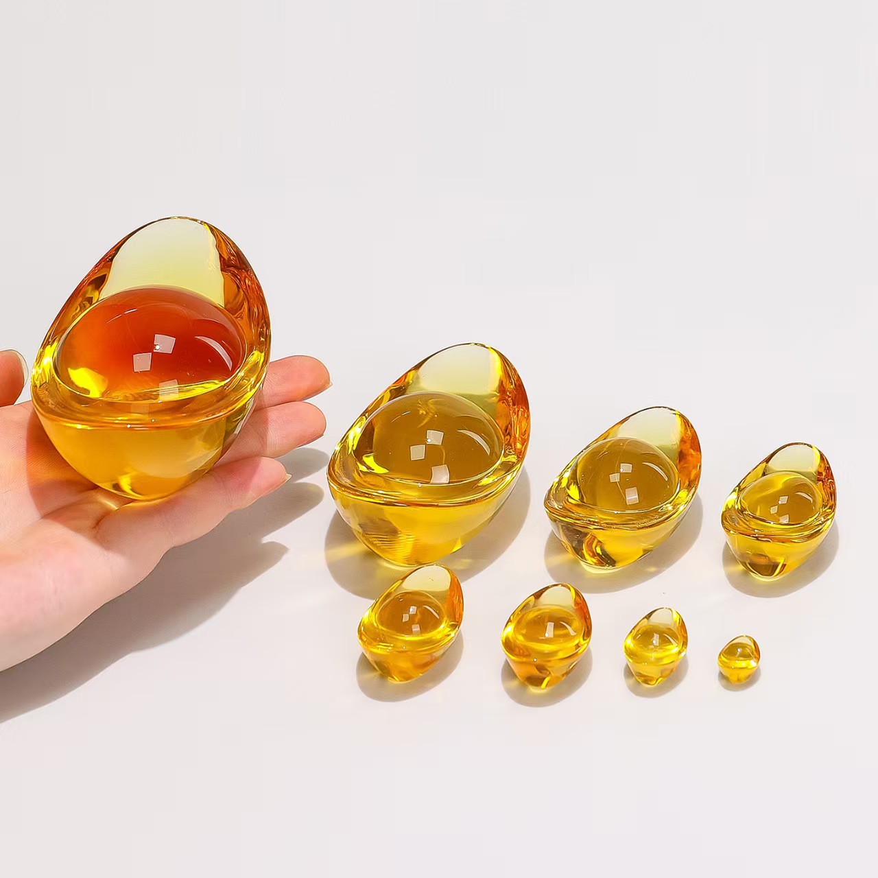 Wholesale Chinese-Style Yellow Crystal Glazed Large, Medium, and Small Ingot Ornaments, Golden Small Ingots for Housewarming and Home Decoration Crafts