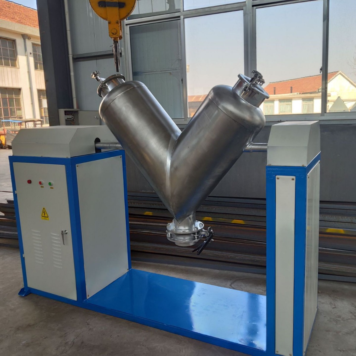 Manufacturers Supply Dry Powder Mortar Food Powder Powder Powder Body High Speed Forced Blender Stainless Steel V-shaped Mixer Machine