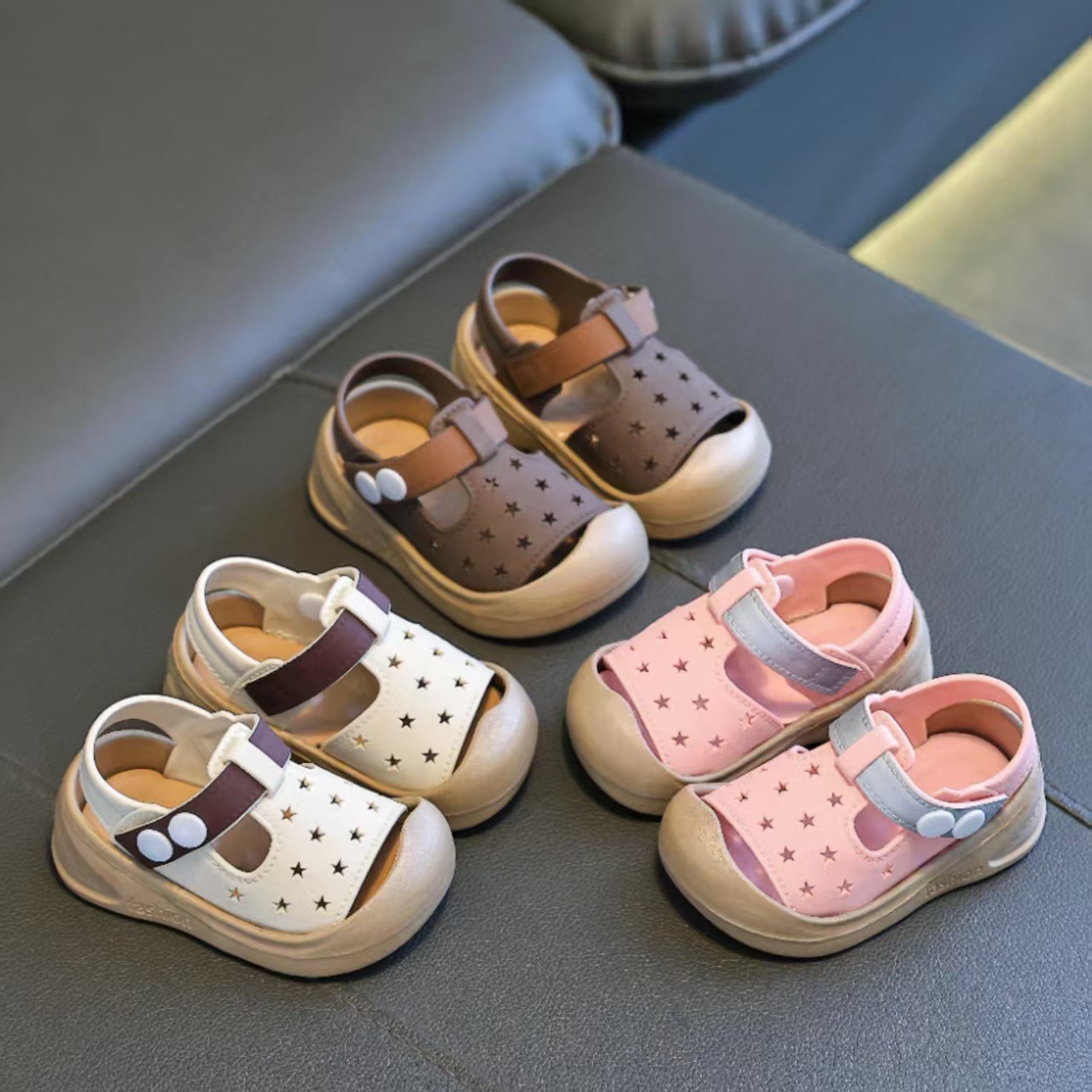 2025 New Baby 0-3 Years Old Toddler Shoes Summer Baby Toddler Toe Anti-kick Anti-slip Soft Bottom Boys Sandals