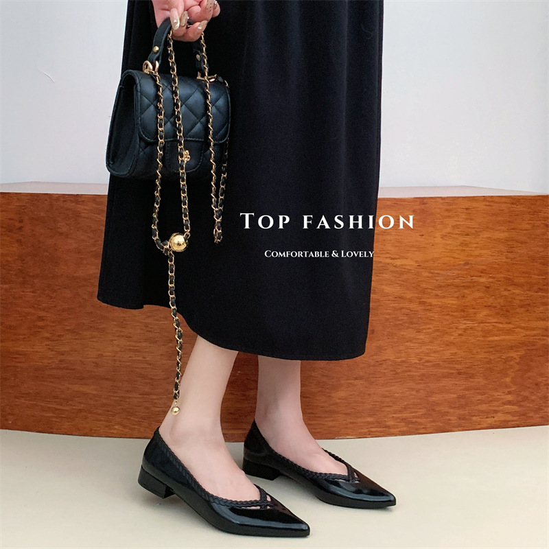 New Style Pointed Toe Crystal Sandals, Fashionable Solid Color Toe-Cap Sandals, Wedge Heels, Women's Casual Outer Wear Crystal Shoes