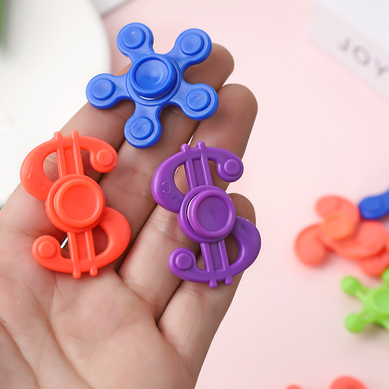 4cm Kidsren's Fidget Spinner Plastic Mini Finger Spinner Eggshell Accessories Decompression Small Toys Wholesale