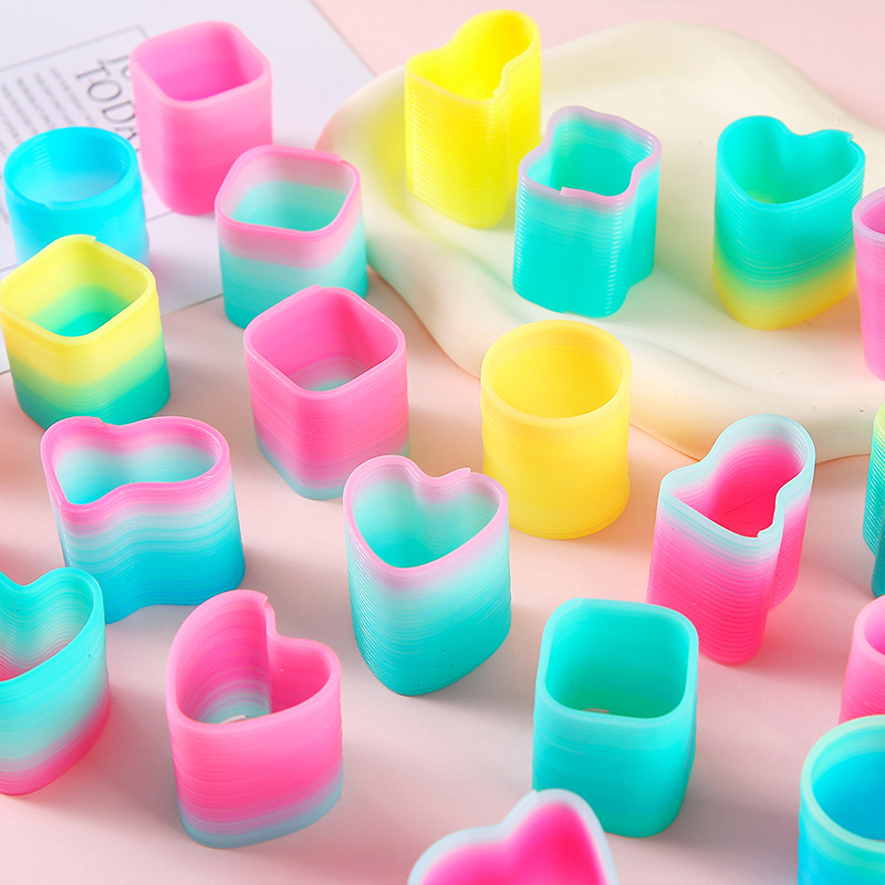 Тайвань цвет специальная форма пружинный кольцо форма радуга кольцо любовь алмазное кольцо эластичное кольцо приз кросс-бордерная поставка оптом