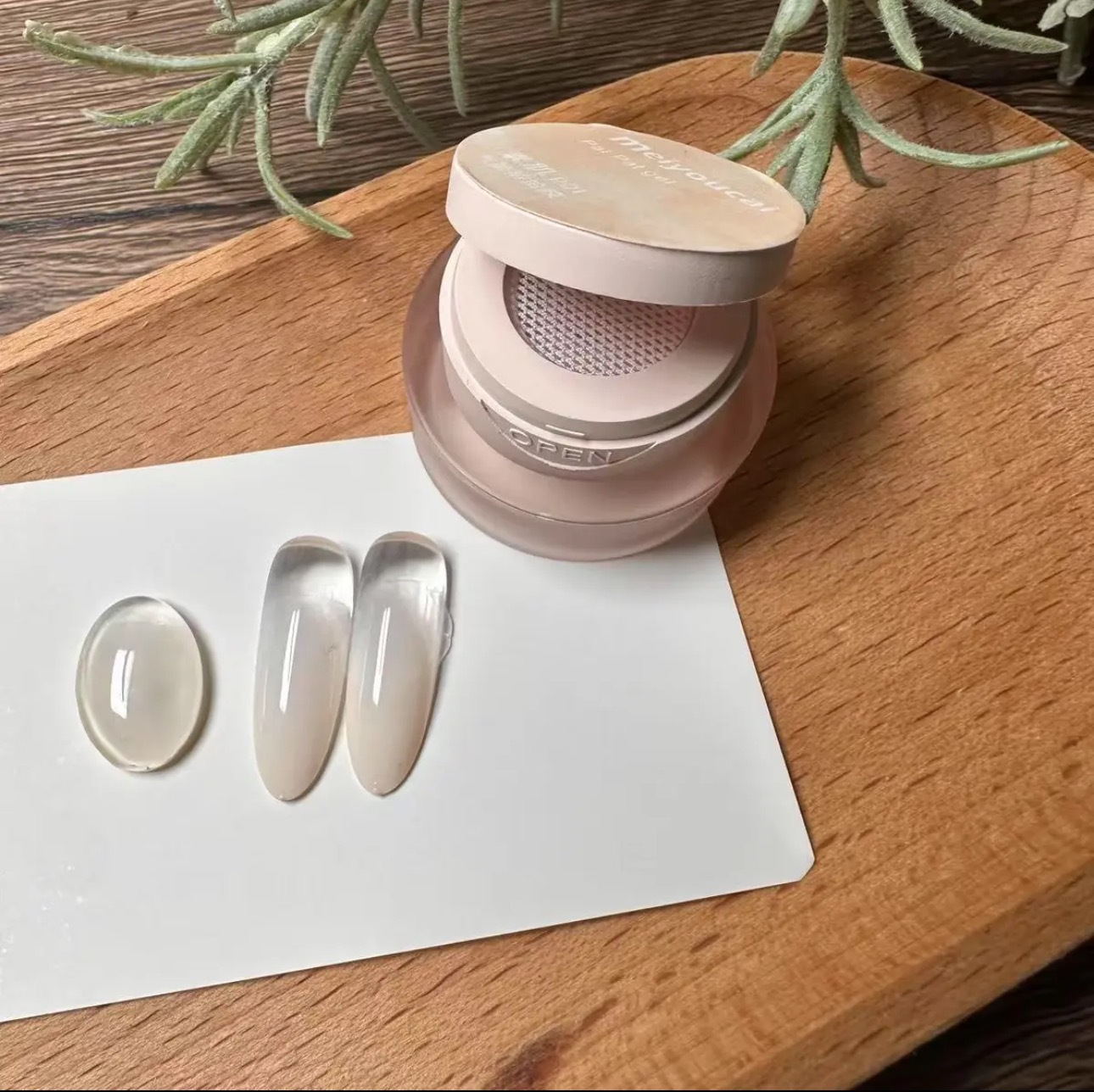 Meiyoucaisi Mud Cushion Gel No-Wipe Scrub Texture Cover Freehand Nail Polish Gel Manicure Cream Matte