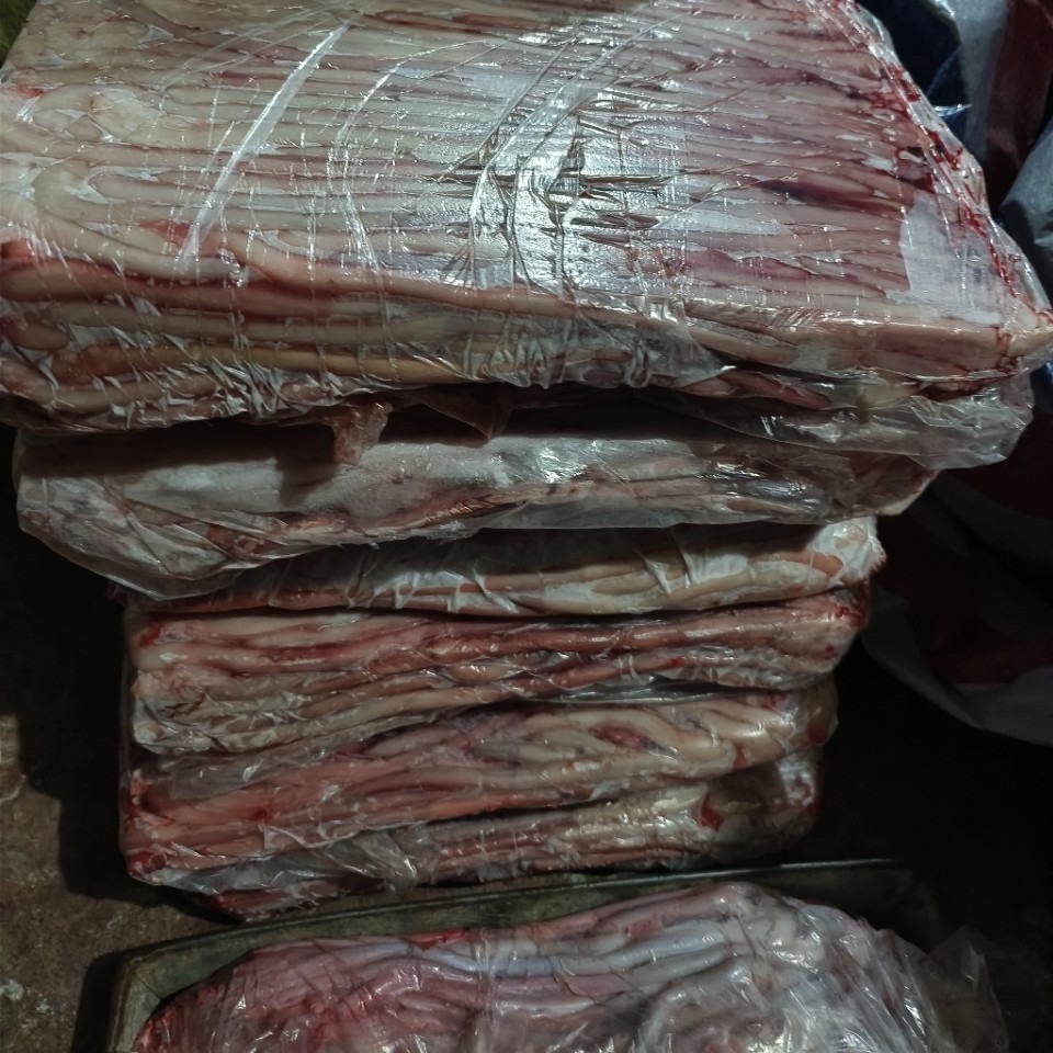 Refined Oil-Removing Pig Whip Soaked in Wine Chinese Medicinal Materials Hot Pot Barbecue Ingredients Fried Pet Food Direct Sales Fresh Pig Brother