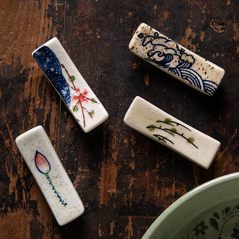 Japanese-Style Chopstick Holder Home Tableware Chopstick Rest Ceramic Small Chopstick Holder Antique Multifunctional Hotel Chopstick Holder Chopstick Rest