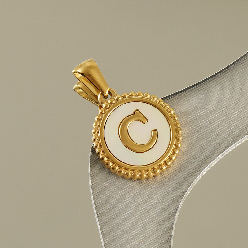 Cross-Border New 18K Stainless Steel Pendant European and American Trendy Ins Necklace Niche Design Classic Hot-Selling Model