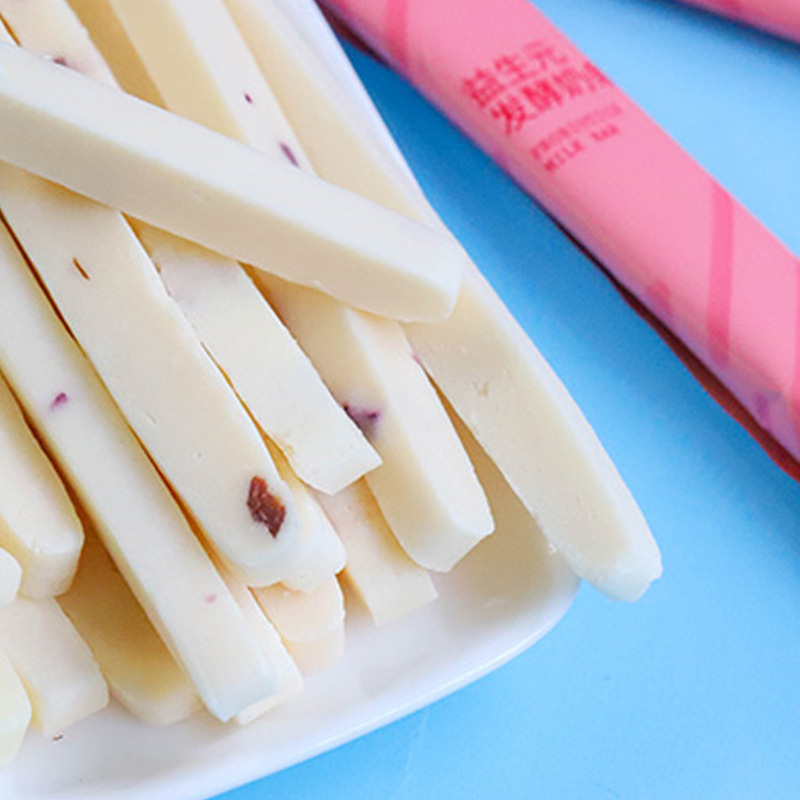 Small milk flower QHE + its Jiayi Shengyuan milk strip 80g individually packaged snack cheese stick milk stick