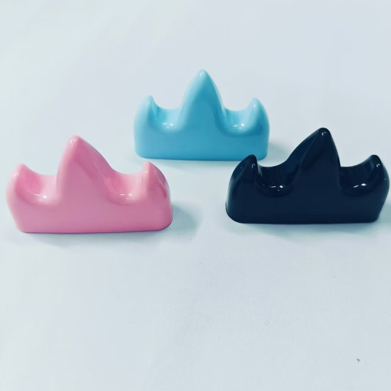 Imitation Jade plastic pen mountain writing brush pen holder four treasures accessories training class beginner calligraphy pen holder pen holder wholesale