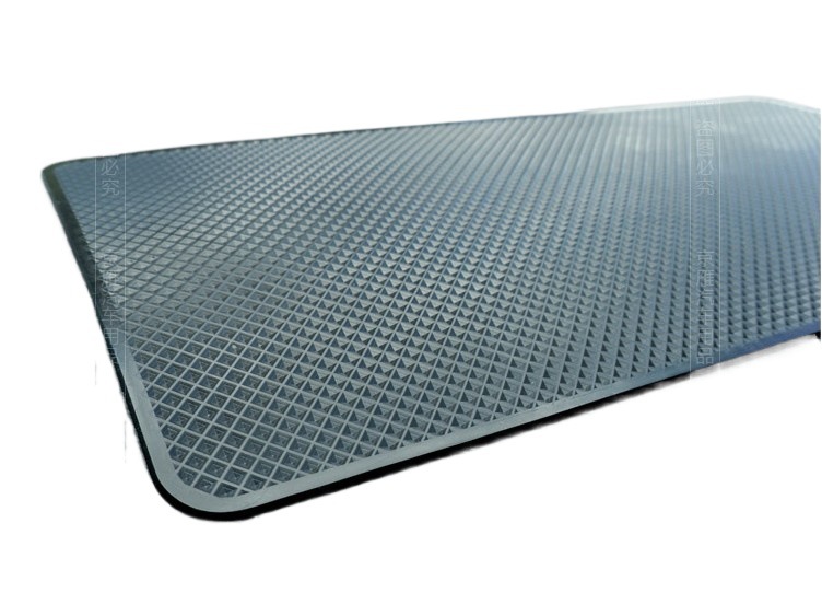 Oversized pure black lengthened car anti-slip mat car anti-slip mat instrument panel storage mobile phone anti-slip mat
