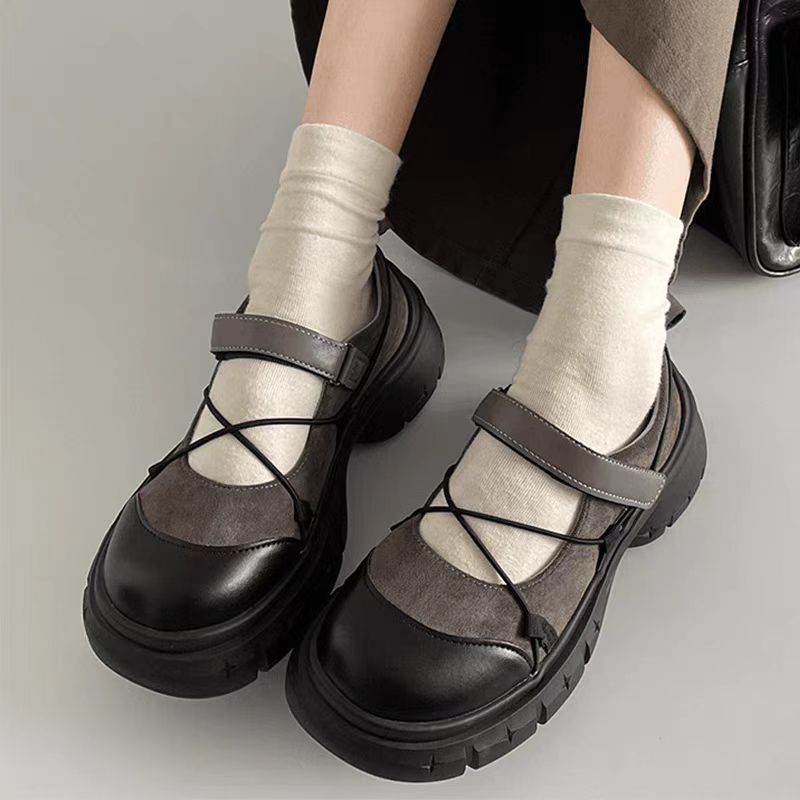 Thick-Soled Inner Heightening New Products for Small People 2025 Spring and Summer New Shallow Mouth Flats Gray Black Square Toe Women