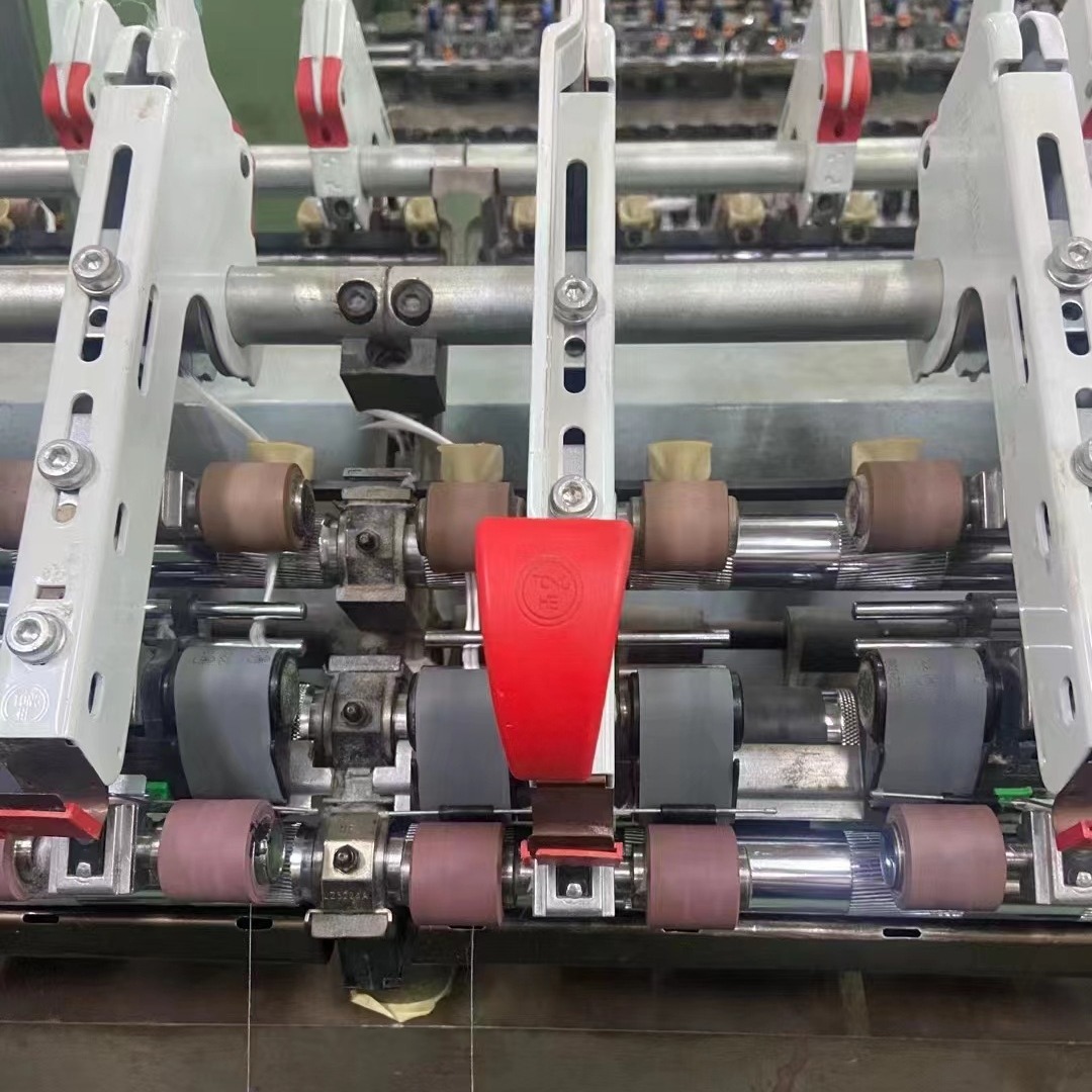 Fine Yarn Machine Dtm139 Dongtai 1008 Ingot Tonghe Laura Tonghe Rocking Frame with Collective Yarn 2007