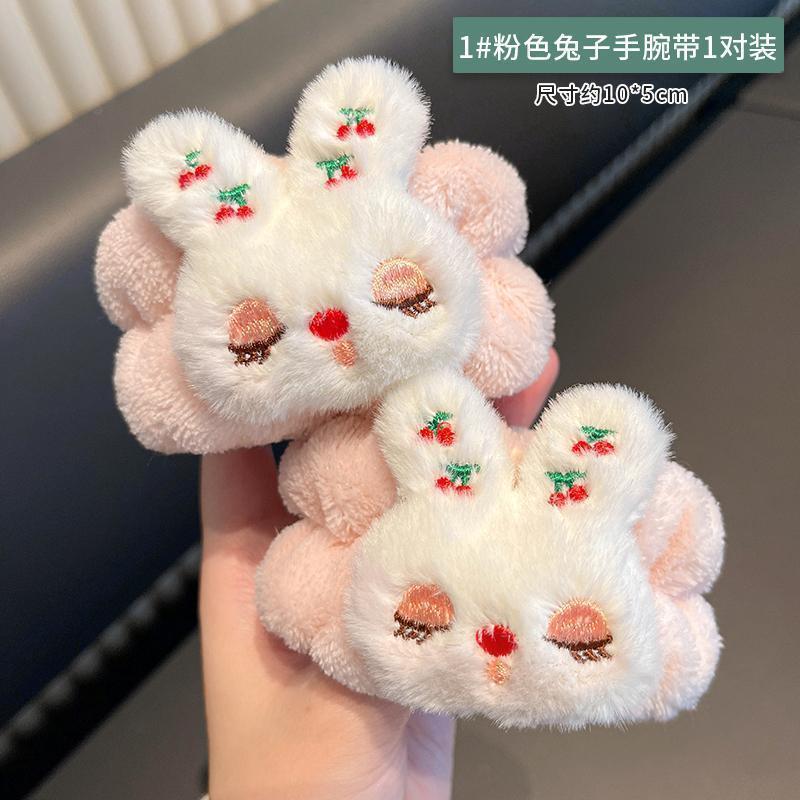 Cute Face Wash Absorbent Wristband for Kidsren to Wash Hands and Prevent Wet Dripping Sleeves Plush Rabbit Face Wash Waterproof Wristband