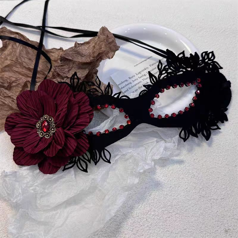 Atmospheric Party Masquerade Ball Cosplay Costume Props Evening Party Mysterious Halloween Mask