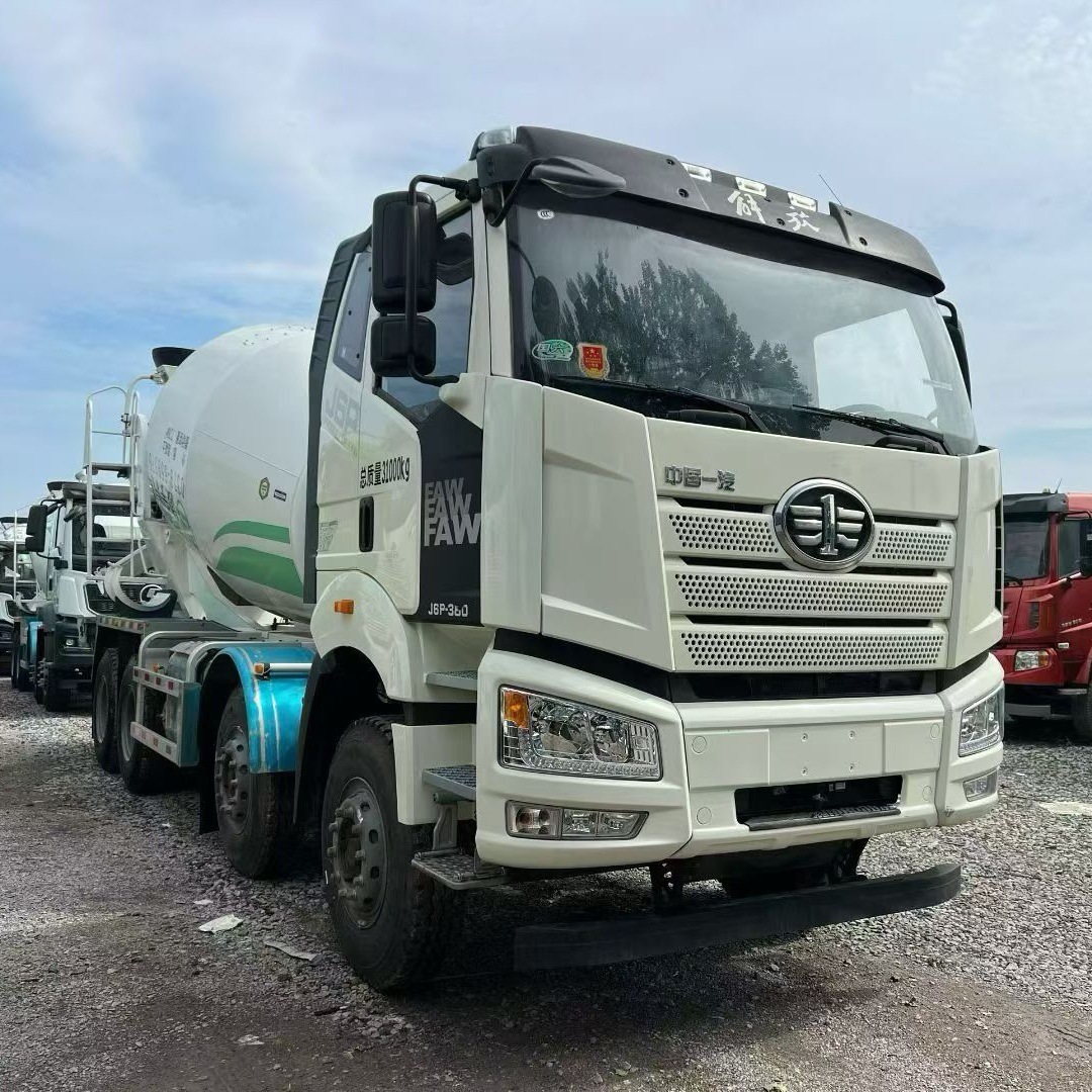 Подержанный бетонный миксер Faw, цементовоз Faw, экспортируемый на Ближний Восток и в Центральную Азию