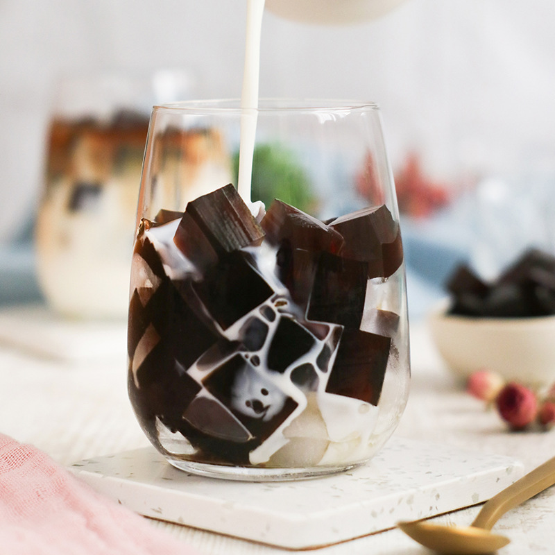 Wholesale 500g Packs of Black Jelly from the Source Manufacturer, Direct Sales for Commercial Use in Restaurants and Street Stalls