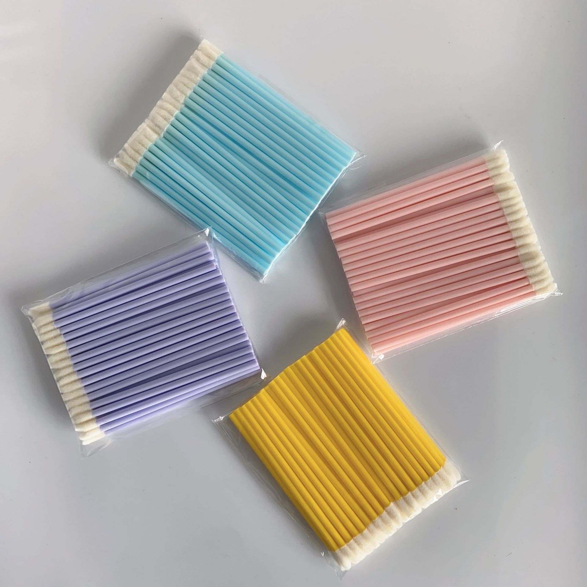 Wholesale Disposable Hollow Rod Lip Brushes Portable Flocked Lip Brush Sticks Lipstick Eyeshadow Concealer Brush Beauty Tools