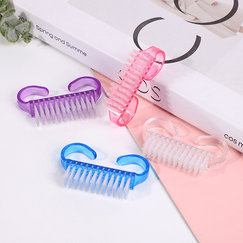 Nail tools nail brush plastic horn brush nail cleaning nail brush small horn brush factory direct supply