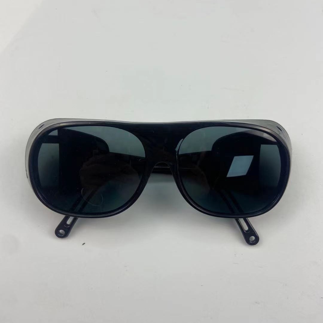 2010 welding glasses special goggles for argon arc welding welders anti-ultraviolet anti-glare anti-dust labor protection glasses