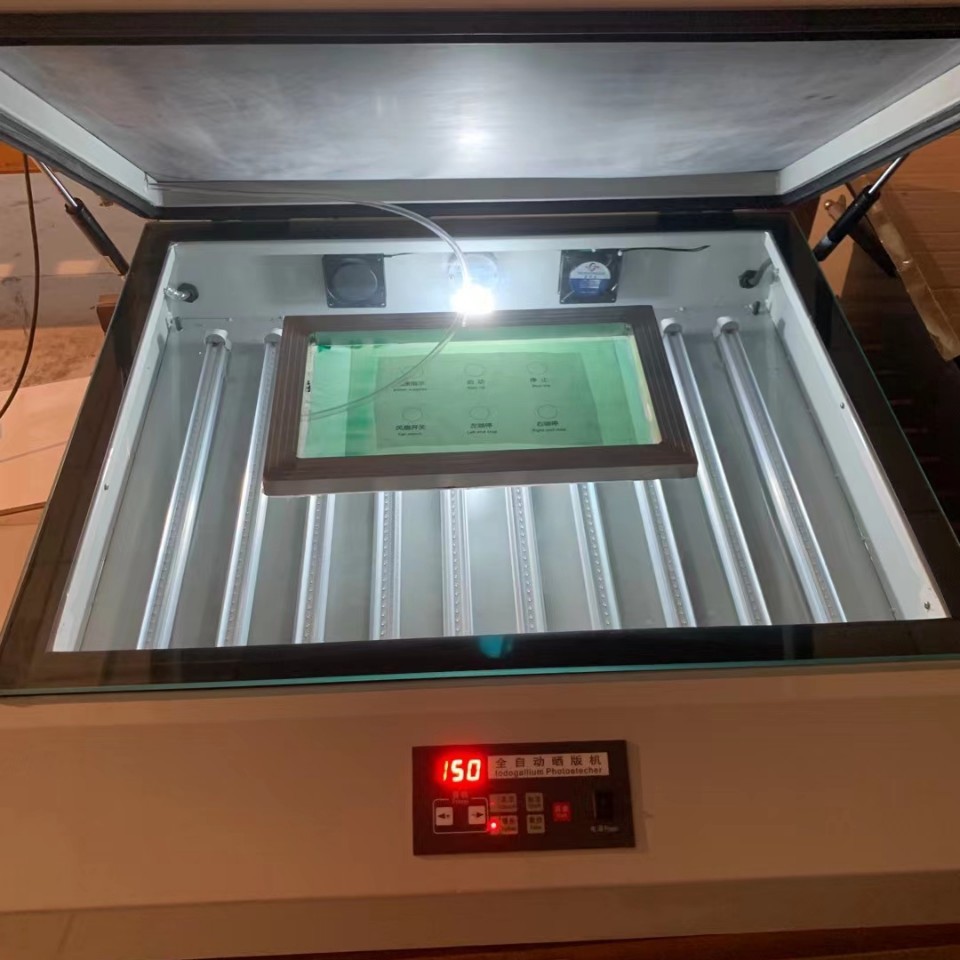 Exposure Manufacturer Supplies Led Light Vacuum Suction Plate-Making Machine 750*1000 Screen Printing Plate-Making Equipment