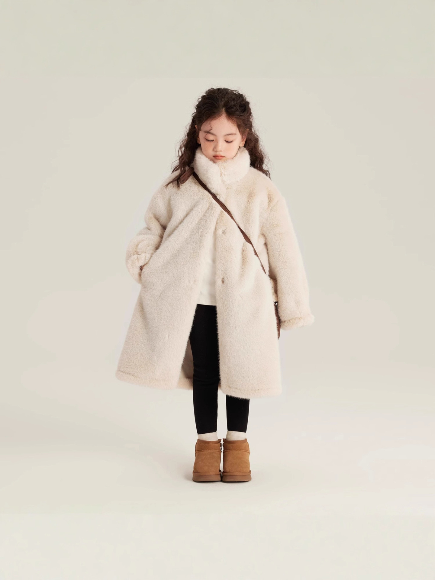 New Style Girls' Faux Mink Coat, Children's Warm Winter Thickened Fur Integrated Coat, Winter Clothing