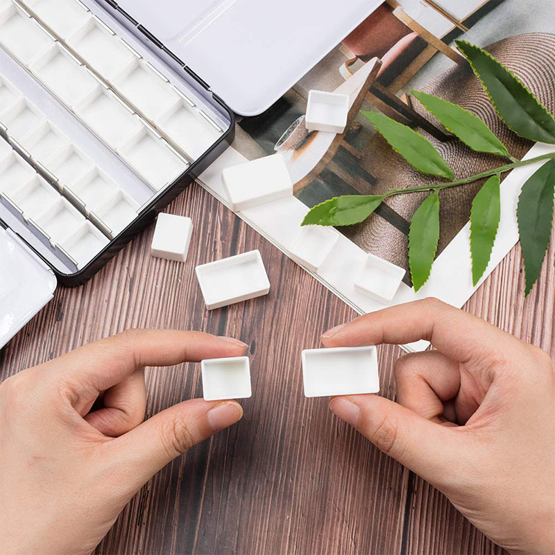 Factory Direct sales 2ml half 3.6ml full watercolor sub-packing grid solid paint sub-packing small grid