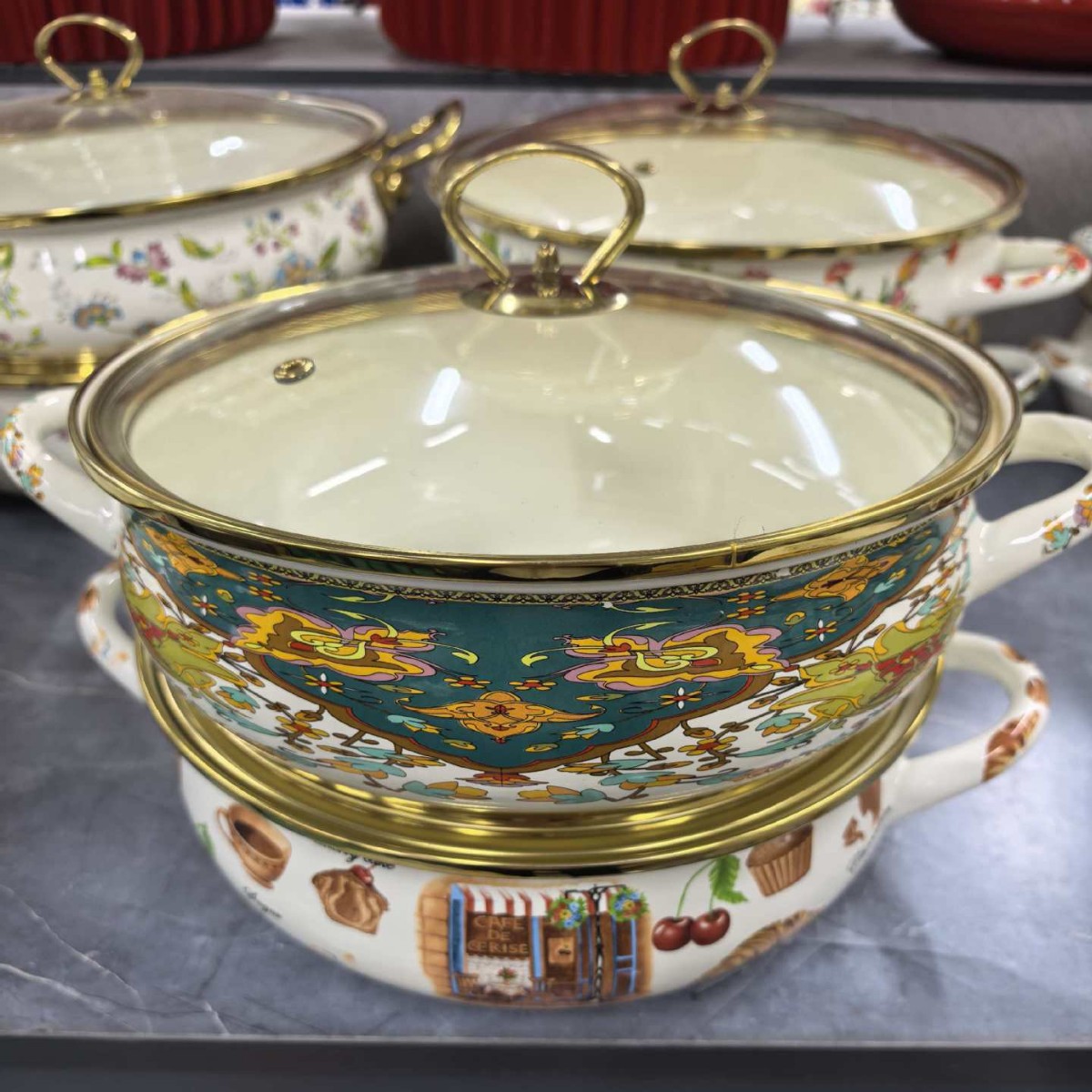 Old-Fashioned Enamel Stew Pot, Hot Pot, Universal for Gas and Induction Cookers, Multifunctional Seafood Pot, Enamel Soup Pot, Stew Pot