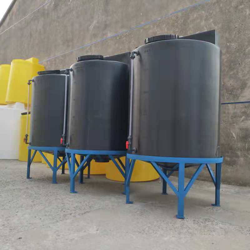 Directly Supplied 500-Liter Mixing Barrel with Cone Bottom Pe Plastic Water and Fertilizer Integrated Soluble Barrel Can Be Filled with Reducer Metering Pump