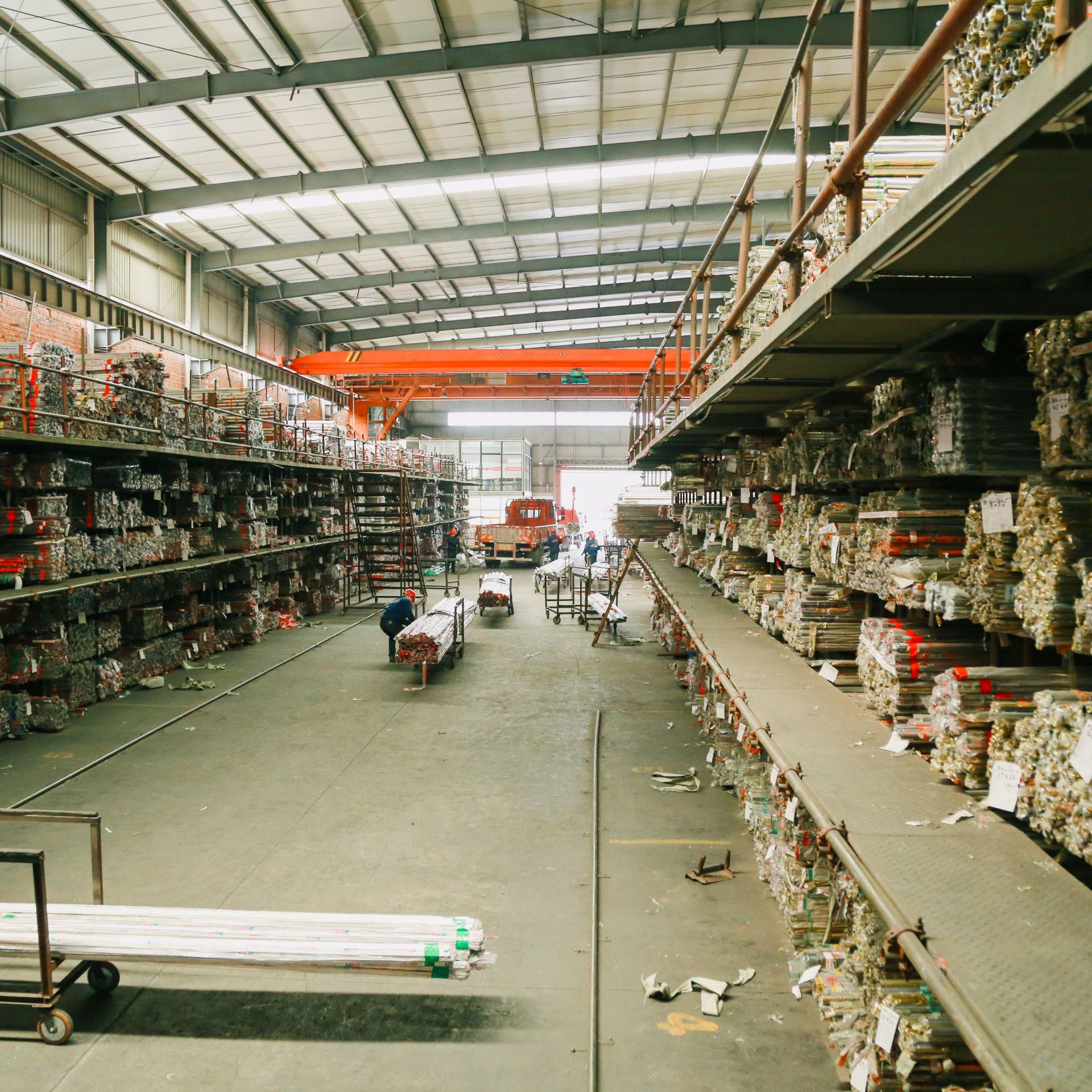 Foshan 201 stainless steel square tube decorative pipe drawing in stock wholesale square stainless steel pipe factory direct supply