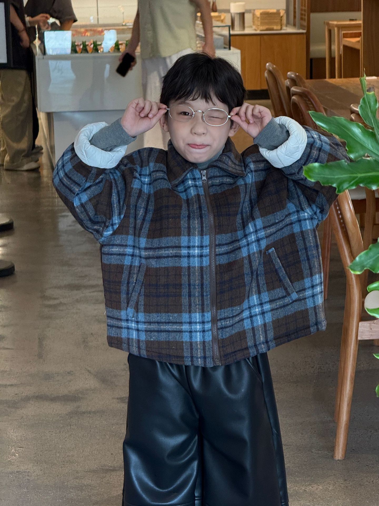 Lanyu 25 Autumn and Winter New Korean Children's Clothing for Small and Medium-Sized Boys Thickeneded Quilted Plaid Brown Woolen Short Jacket