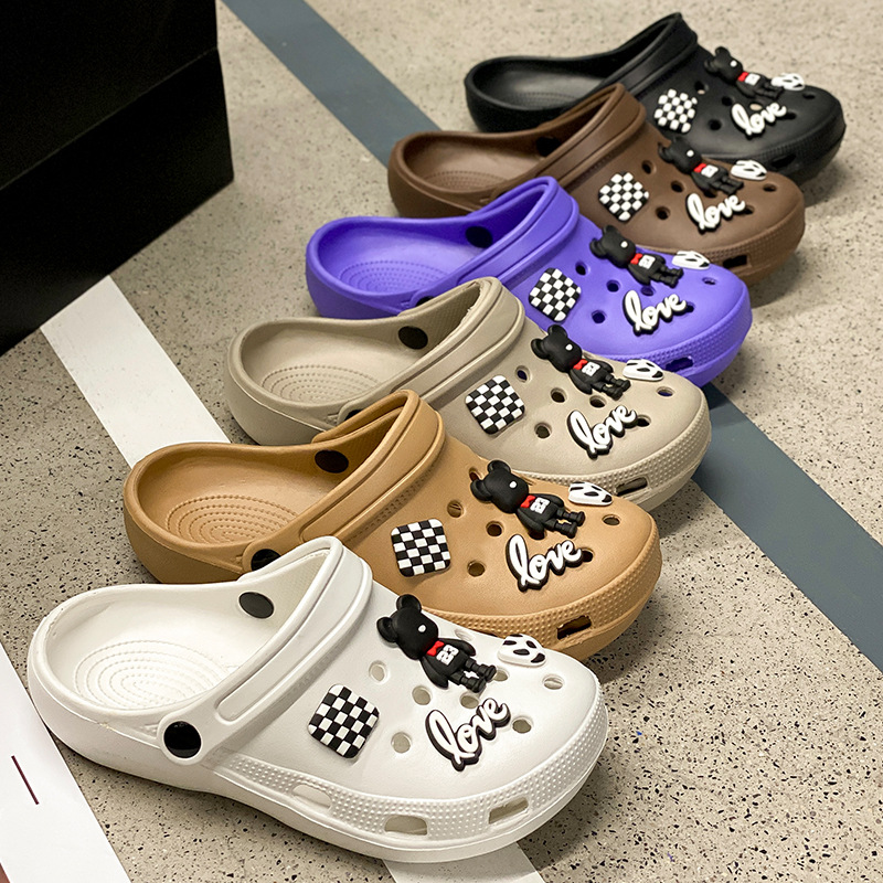 Hole Shoes All-match Baotou Hot Summer New Cartoon Cute Nurse Outgoing Casual Low Heel Breathable Sandals and Slippers