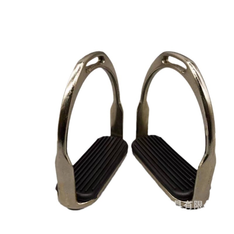 Professional equestrian supplies manufacturers produce and sell stainless steel stirrup electroplating stirrup stirrup foot pad various types